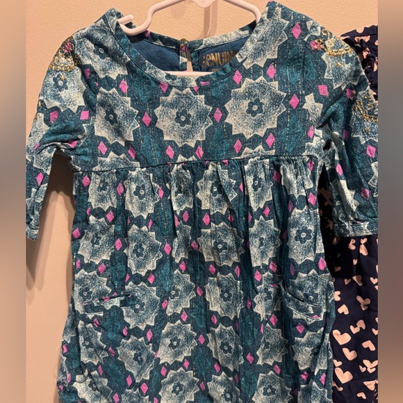 OshKosh B'gosh Set of 2 Dresses Teal Printed Sparkle & Navy Heart Long Sleeve 3T - Picture 4 of 7